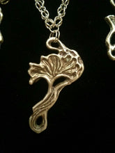 Load image into Gallery viewer, Memories- Ginko in Silver